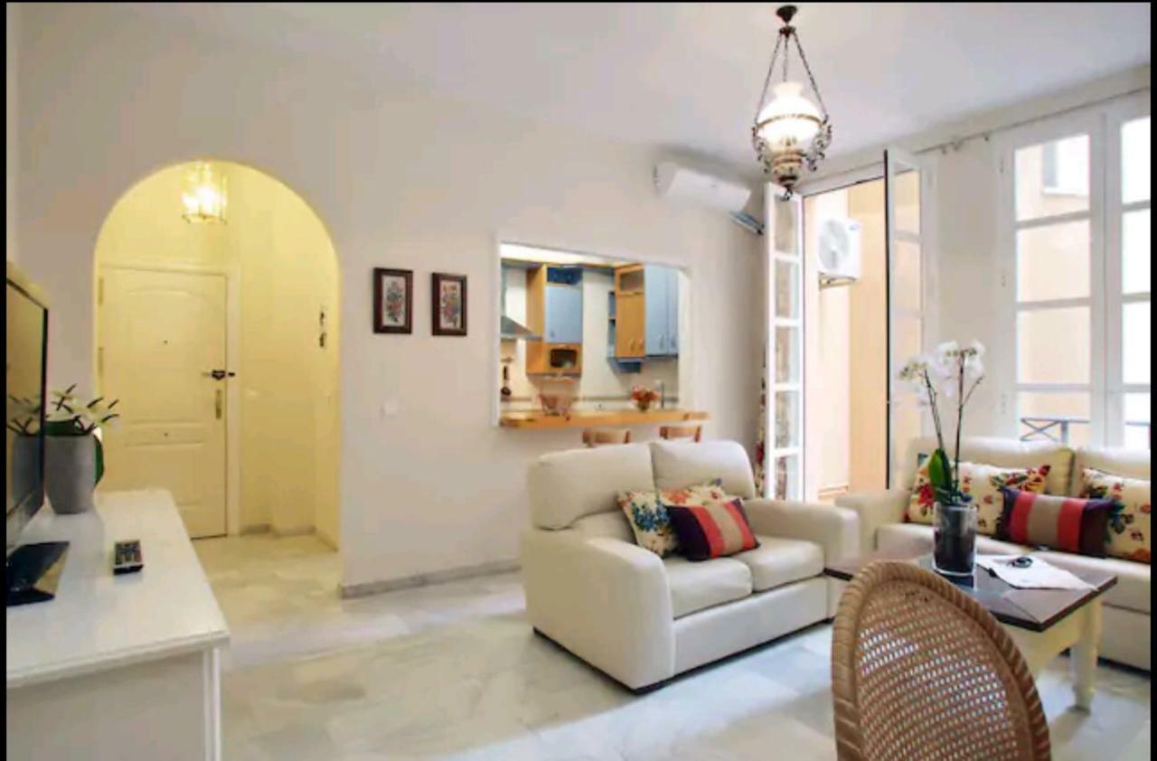 Apartamento Alcazaba マラガ エクステリア 写真