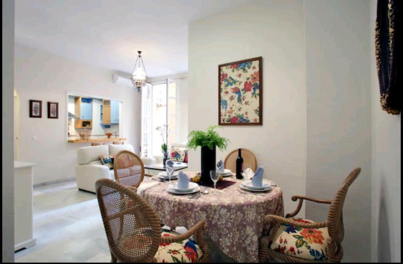 Apartamento Alcazaba マラガ エクステリア 写真